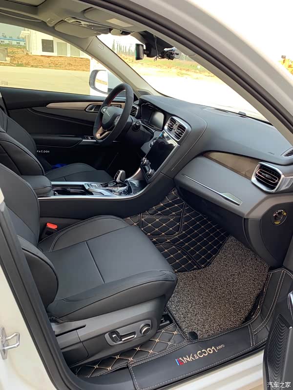 领克01 2019款 2.