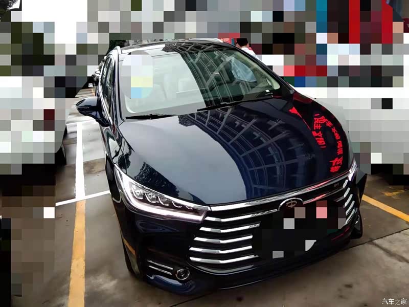 7座 国v 【外观】 前奥迪设计师设计出车确没话说,国东方龙设计理念