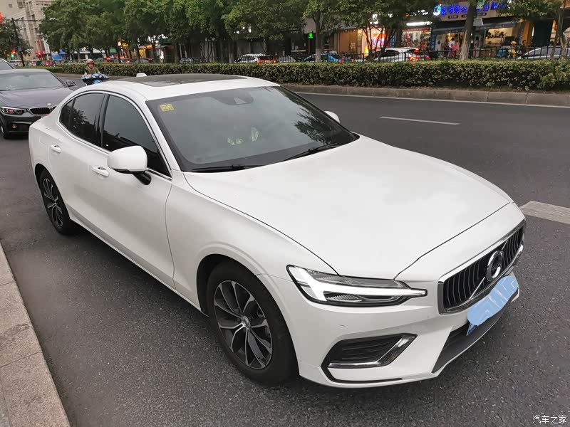 汽车之家|沃尔沃s60报价大全|大众点评|2021款 t4 智逸豪华版怎么样