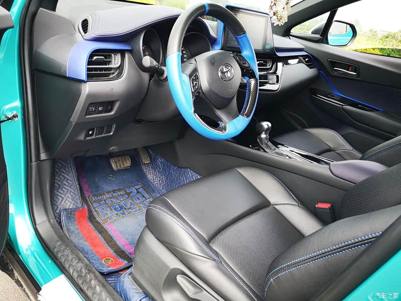 丰田c-hr 2018款 2.