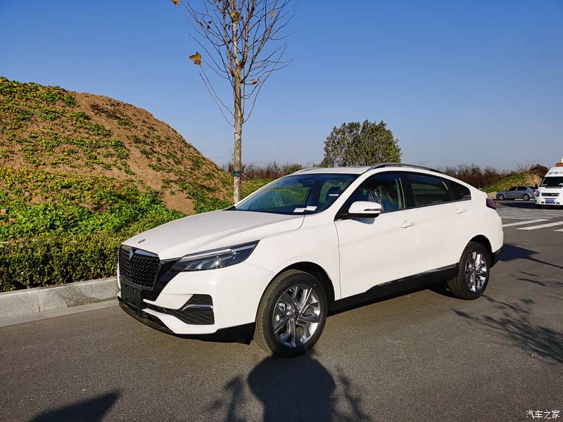 启辰t90 2021款 260t 轻混 自动智联畅行版怎么样_优缺点_小飞侠肖