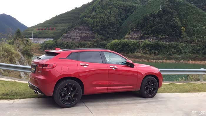 比】21万【为什么选择这款车】选车时我也考虑过jeep,传祺gs8,本田cxv