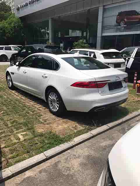 捷豹xfl 2017款 xfl 2.