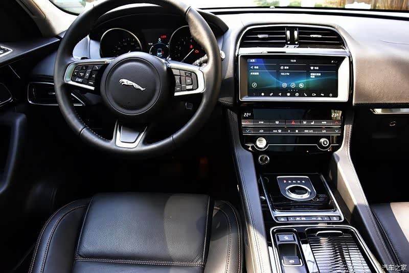 首页 中型suv 捷豹f-pace 捷豹f-pace 口碑 > 2020款 2.