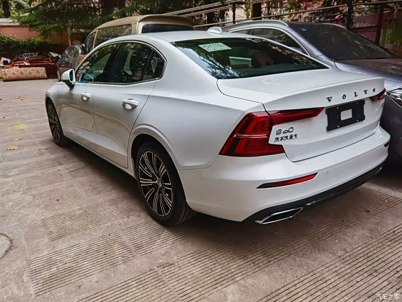 沃尔沃s60 2021款 t4 智远豪华版怎么样_优缺点_喀什地区车友4046158