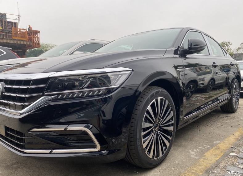 帕萨特 2021款 330tsi 豪华版怎么样_优缺点_重庆车友74xn1m_口碑