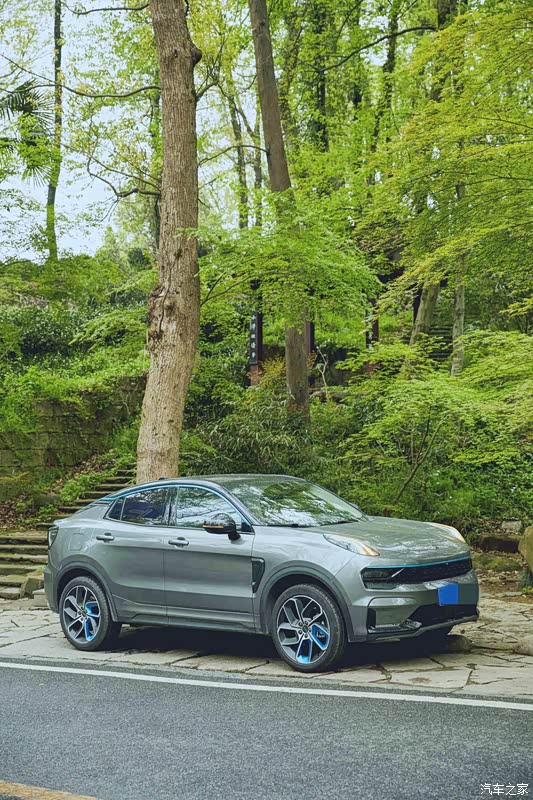 《对于喜欢运动的我来说,领克05是我无法拒绝的诱惑》