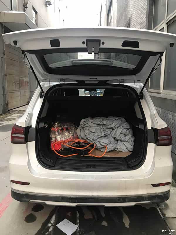 荣威rx5新能源 2017款 erx5 50t 混动互联尊贵旗舰版怎么样_优缺点