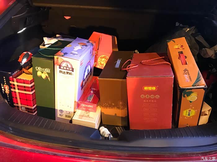 过年送礼啦后备厢容积:后备箱也是我的最爱,都说嫁出去的女儿是土匪