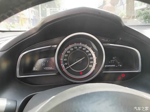 马自达3 昂克赛拉