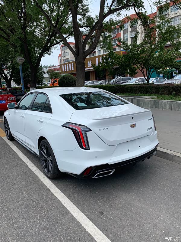 凯迪拉克ct4 2020款 28t 精英型怎么样_优缺点_我爱你朱凤莲_口碑