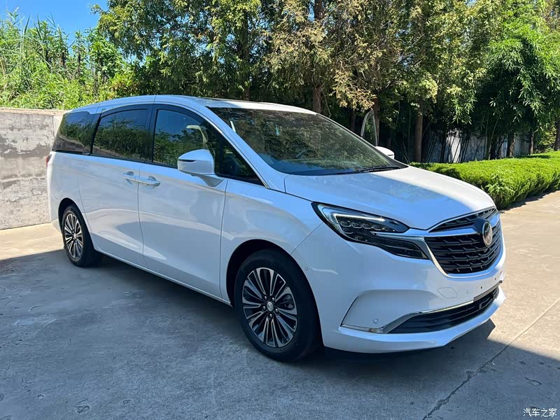 汽车之家|别克gl8报价大全|大众点评|2022款 es陆尊 653t 智慧豪华型