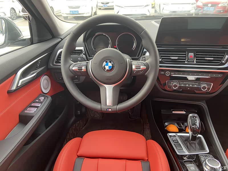 宝马1系 2021款 改款 125i m运动曜夜版怎么样_优缺点_泡沫小妖精