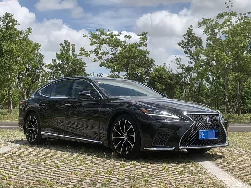 汽车之家|雷克萨斯ls报价大全|大众点评|2021款 500h 行政版怎么样