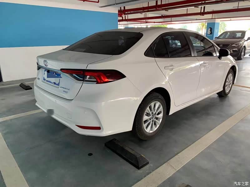 卡罗拉 2021款 1.