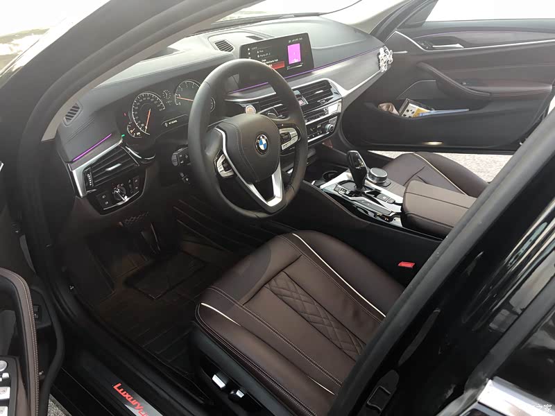 汽车之家|宝马5系报价大全|大众点评|2018款 改款 530li 尊享型 豪华