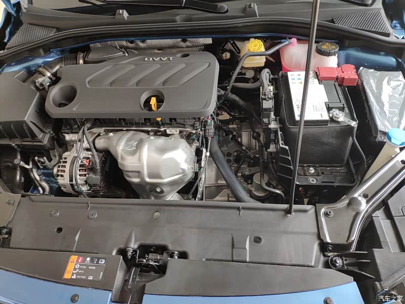 6自吸的,搭配的cvt无级变速箱的动力总成,加速性能上满足我日常代步了