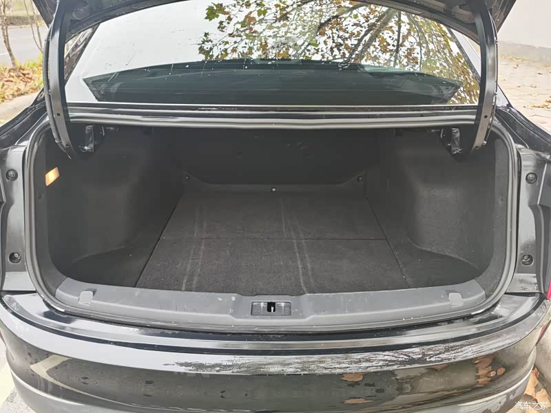 汽车之家|红旗e-qm5报价大全|大众点评|2022款 431km 充电乐享版怎么