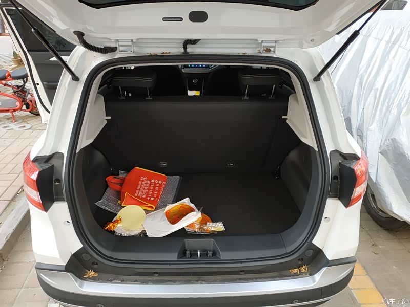 哪吒n01 2020款 380v怎么样_优缺点_井玥琳_口碑_汽车之家