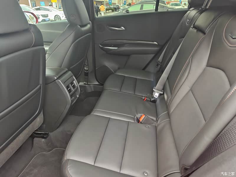 凯迪拉克xt4 2022款 28t 四驱铂金型怎么样_优缺点_p0ckh7bi_口碑