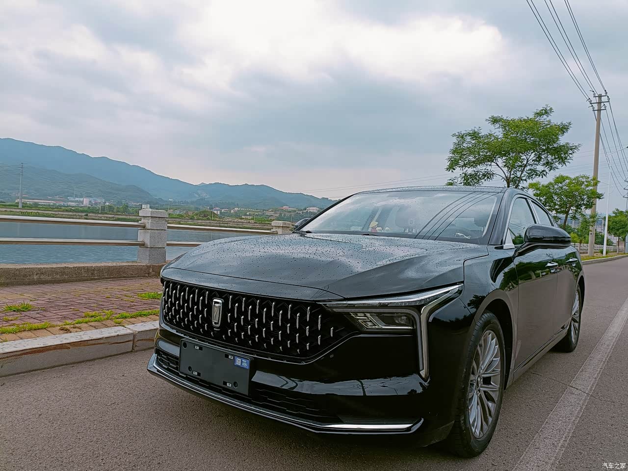 奔腾b70 2022款 1.