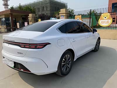 比亚迪驱逐舰05:都市驾驭新体验