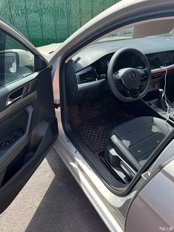 汽车之家|朗逸报价大全|大众点评|2022款 1.5l 自动舒适版怎么样