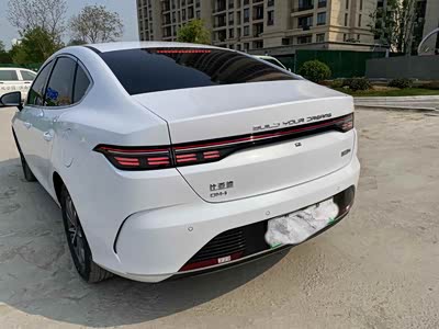 比亚迪驱逐舰05:都市驾驭新体验