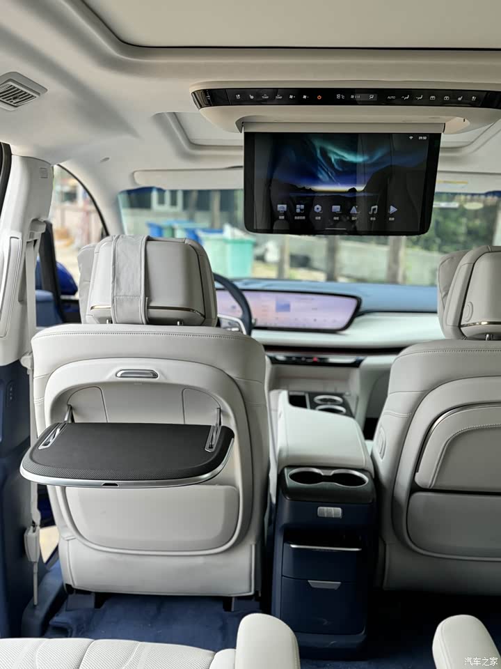 别克gl8新能源 2024款 陆尊 奢享版 6座怎么样_优缺点