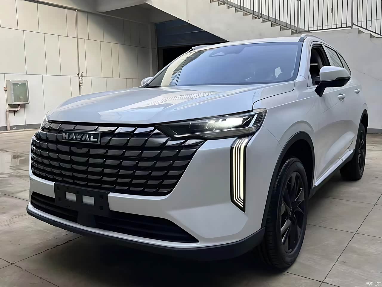 人生第一辆车我选了哈弗h6