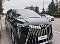 传祺M8 HEV至尊版，家用商务两不误的混动MPV