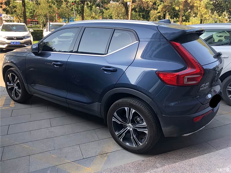 汽车之家|沃尔沃xc40报价大全|大众点评|2021款 t4 四驱智远豪华版